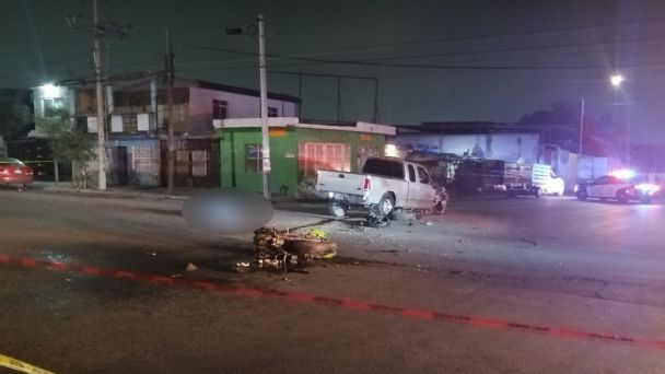 Muere motociclista de 17 años tras chocar sobre avenida Aztlán