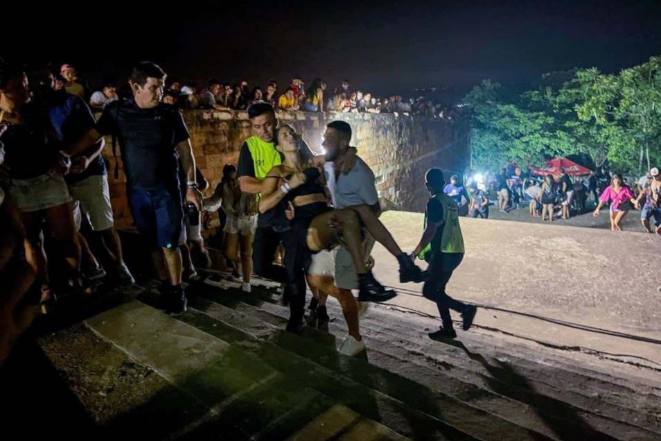 Concierto en Paraguay termina en tragedia; hay 2 muertos