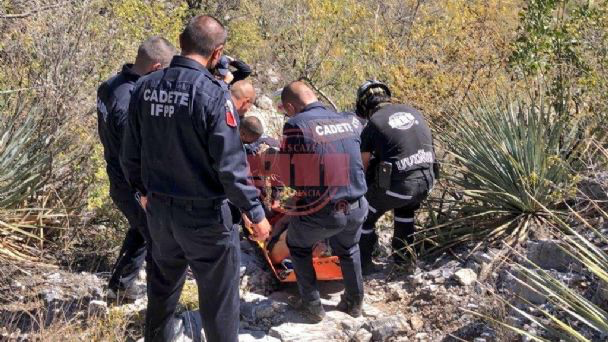 Muere hombre tras caer en el cerro de las Mitras en San Pedro