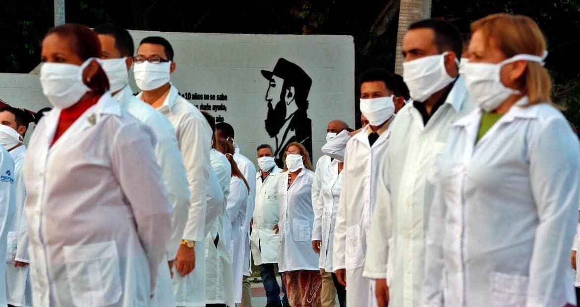 Van médicos contra plan para traer doctores de Cuba