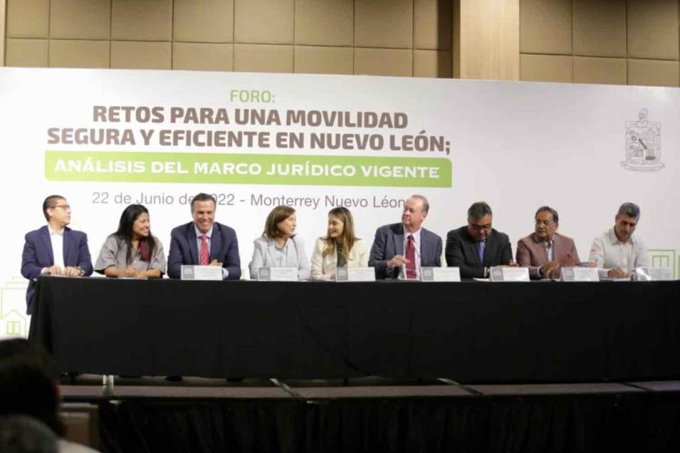 Analizan modificar Ley General de Movilidad en Nuevo León