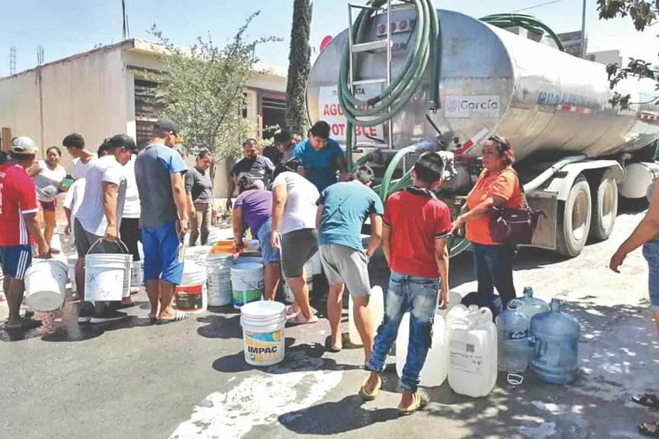 Alcaldes ‘se ponen las pilas’ y llevan agua a las colonias