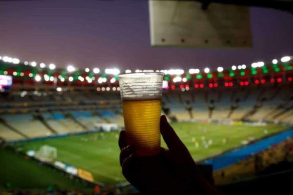 Qatar no venderá cerveza en estadios durante mundial
