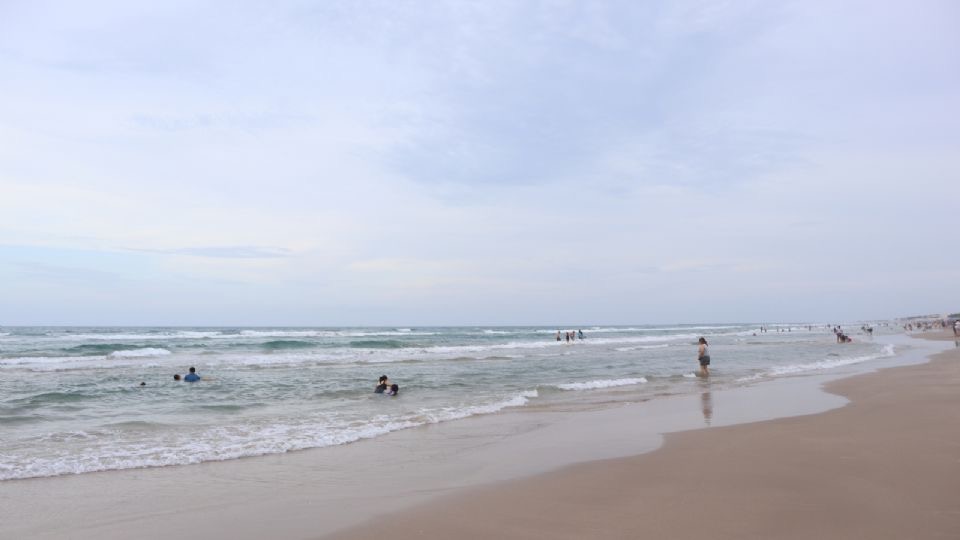 Muere hombre ahogado en playa Miramar; sería regio