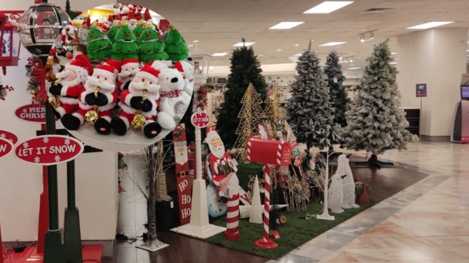 Tienda de Monterrey ya vende adornos navideños