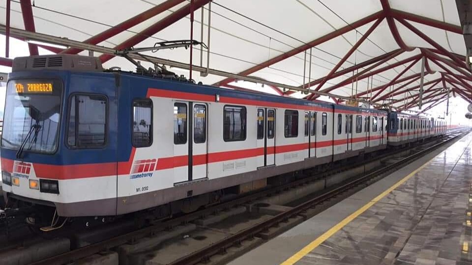Metro de Monterrey inicia la semana con fallas en Línea 1