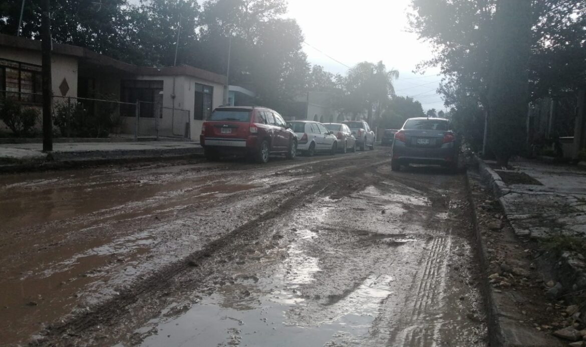 Lluvias retrasan recarpeteo en las calles de San Nicolás