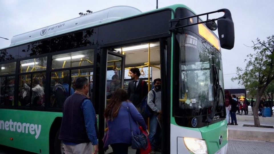 Llega Transmetro hasta Juárez; busca alcalde más rutas y Ecovía