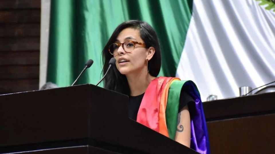 Renuncia Lucía Riojas a Ayuntamiento de Monterrey