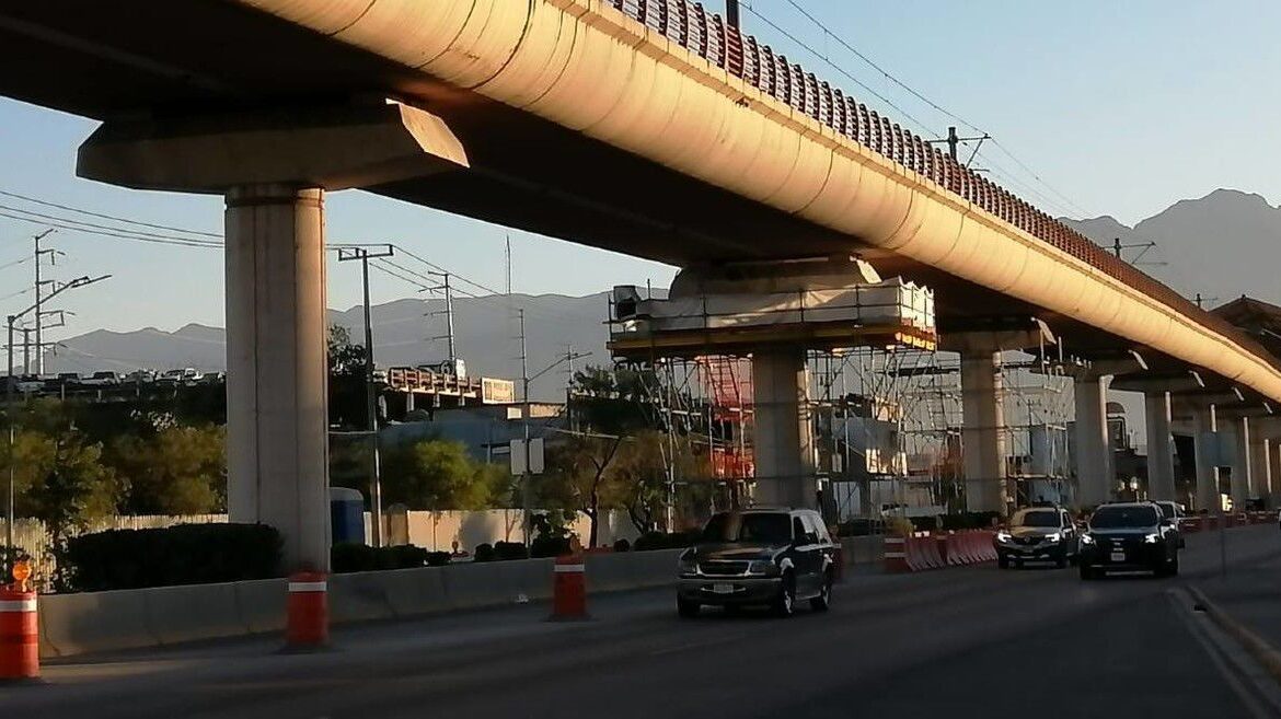 Realizan restauración a Línea 2 del Metro en San Nicolás