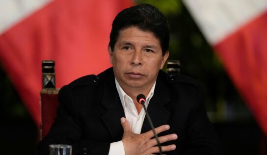 Presidente Castillo disuelve el Congreso peruano
