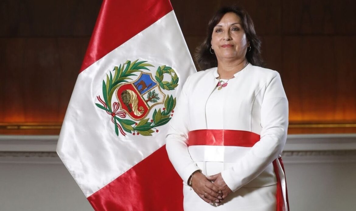 Oficializa Perú termino de funciones de embajador en México