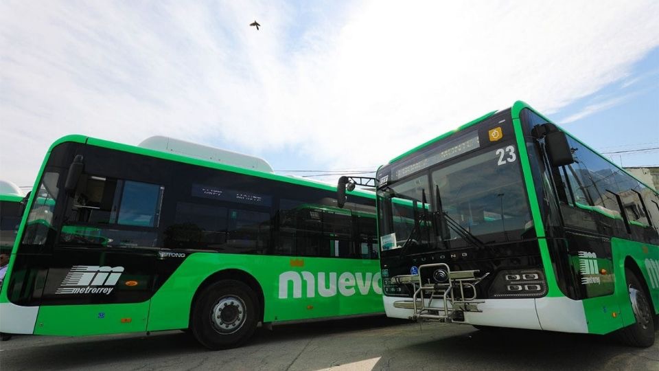 Entregan 20 camiones nuevos para Guadalupe y Juárez