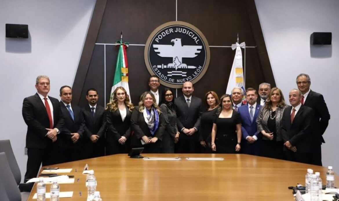 Reeligen a Arturo Salinas como presidente del Poder Judicial