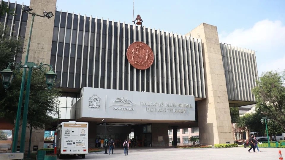 Aprueba Monterrey licitaciones para obras públicas de casi 300 mdp