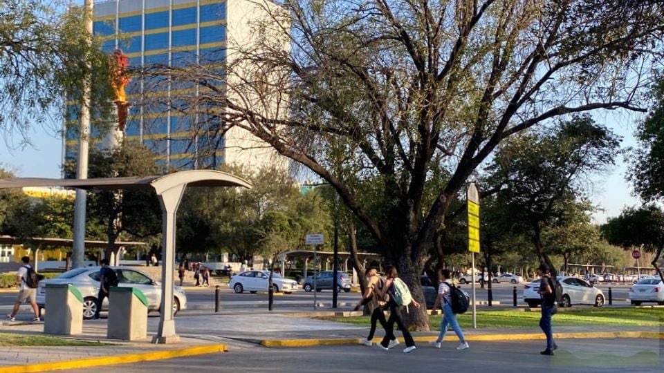 Más de 217 mil alumnos regresaron a clases en Nuevo León