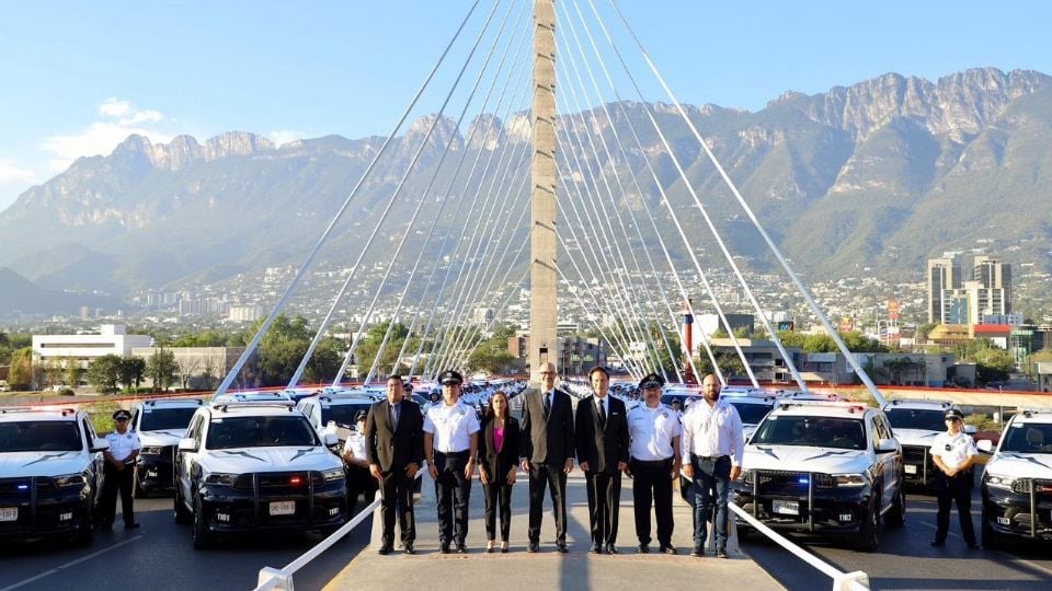 Renueva San Pedro parque vehicular con 90 patrullas nuevas