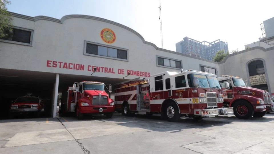 Asegura bomberos que mantendrá cierre en Santa Catarina
