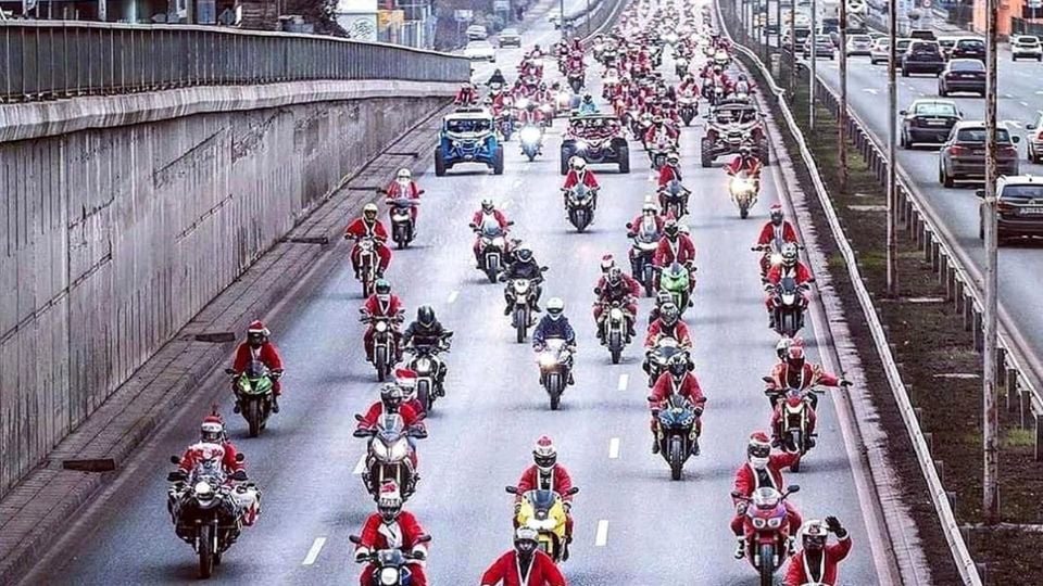 Ponen miles de motocicletas en jaque tránsito regio